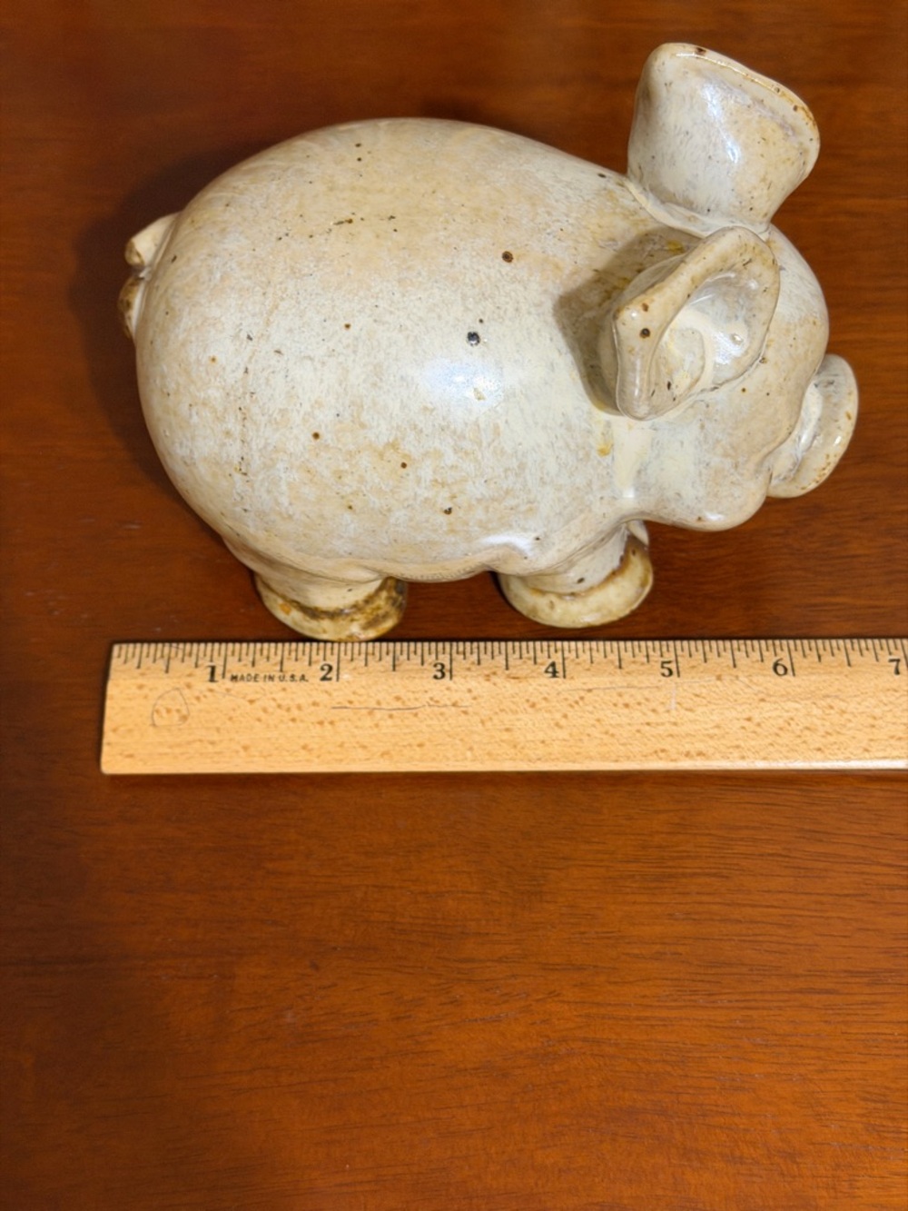 Darling Ceramic Pig Figurine in Cream - Picture 8 of 9
